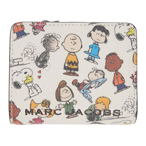 marc jacobs peanuts wallet|peanuts marc jacobs snoopy.